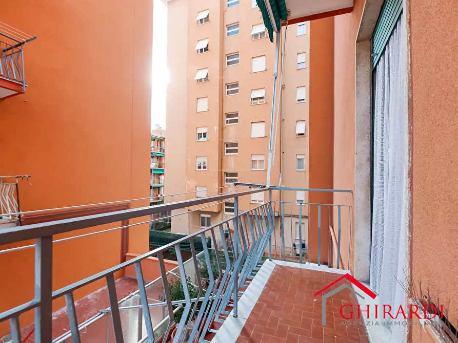 Immagine 33 di Quadrilocale in vendita  in SALITA CATALDI 20B a Genova