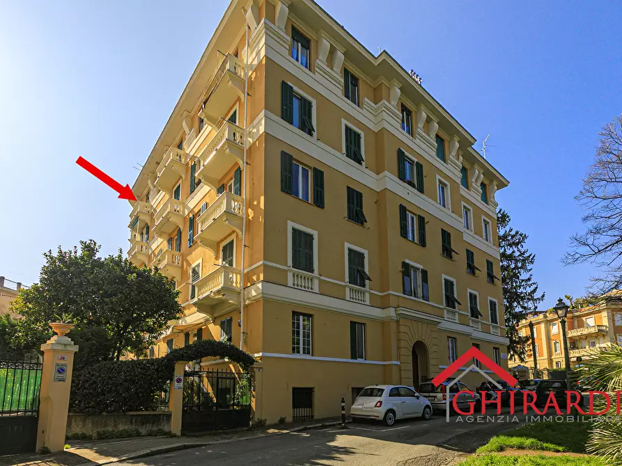 Immagine 61 di Quadrilocale in vendita  in Piazza Cristoforo Bonavino 11 a Genova