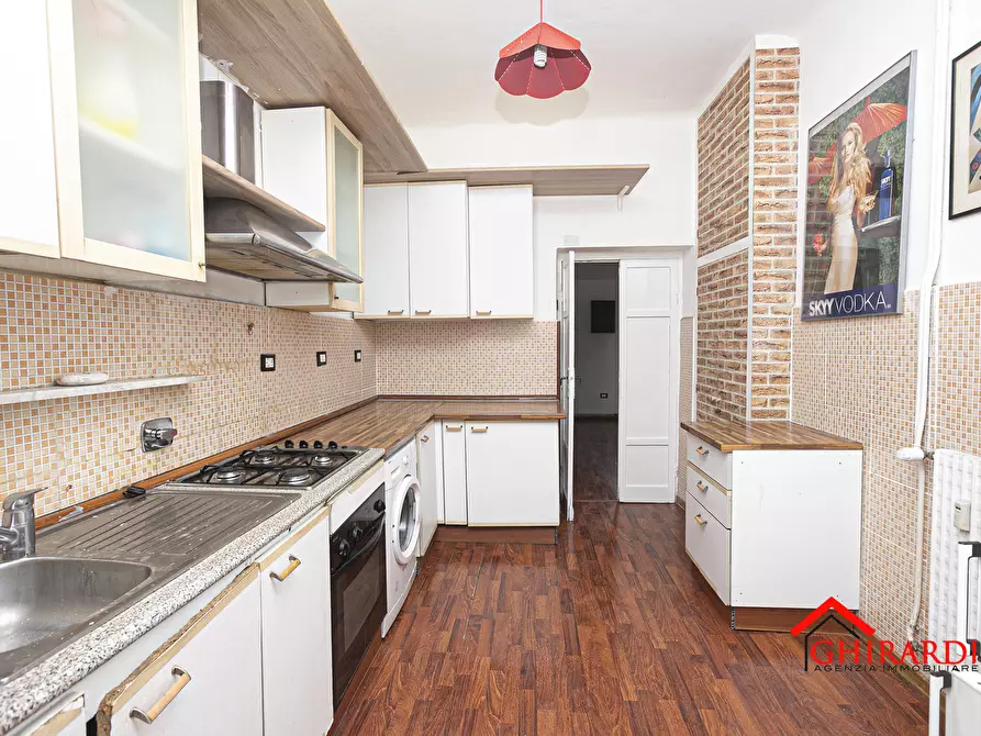 Immagine 7 di Quadrilocale in vendita  in Via Chiaravagna 5 a Genova