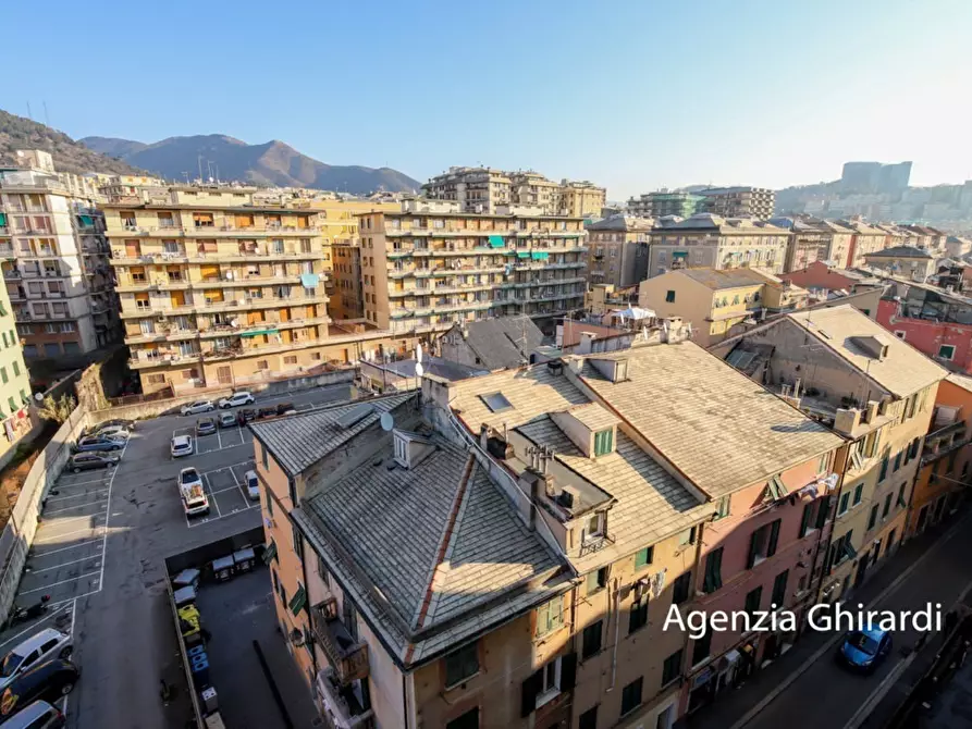Immagine 25 di Trilocale in affitto  in Via D'Andrade 34 a Genova