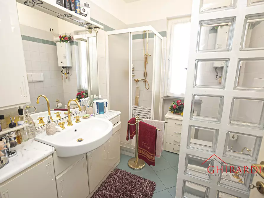 Immagine 39 di Villa in vendita  in VIA PECORILE a Celle Ligure