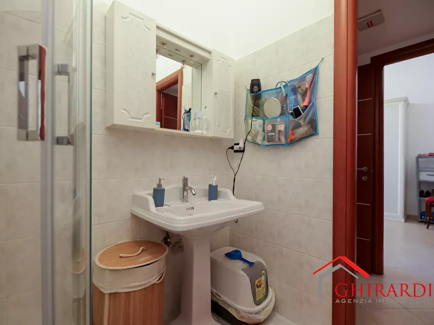 Immagine 16 di Bilocale in vendita  in VIA MOLFINO 6 a Genova