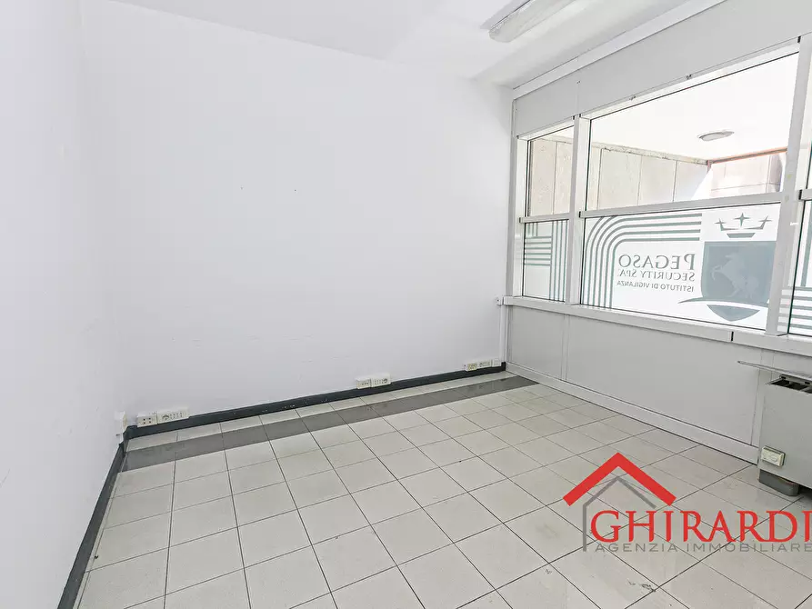 Immagine 22 di Ufficio in affitto  in Via Angelo Scarsellini 119 a Genova