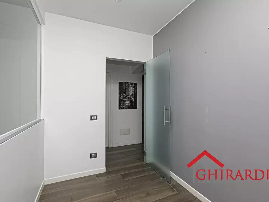 Immagine 8 di Ufficio in affitto  in Via Ciro Menotti 51 a Genova