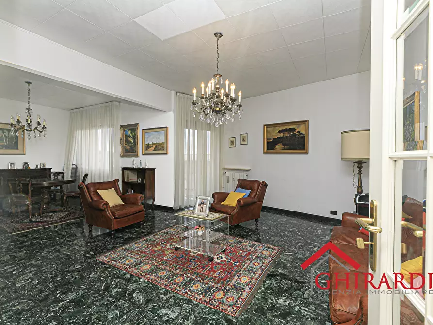 Immagine 1 di Quadrilocale in vendita  in VIA SANT'ALBERTO 13 a Genova