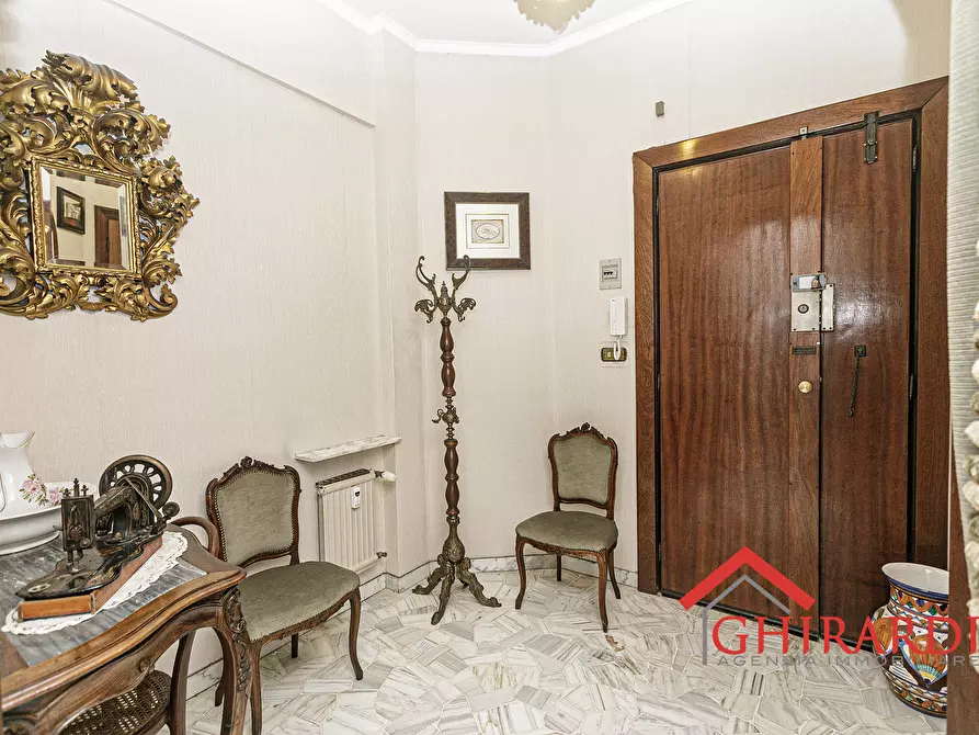 Immagine 4 di Quadrilocale in vendita  in Via Luigi Galvani 24 a Genova