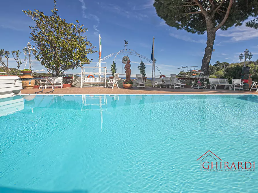 Immagine 58 di Villa in vendita  in VIA PECORILE a Celle Ligure