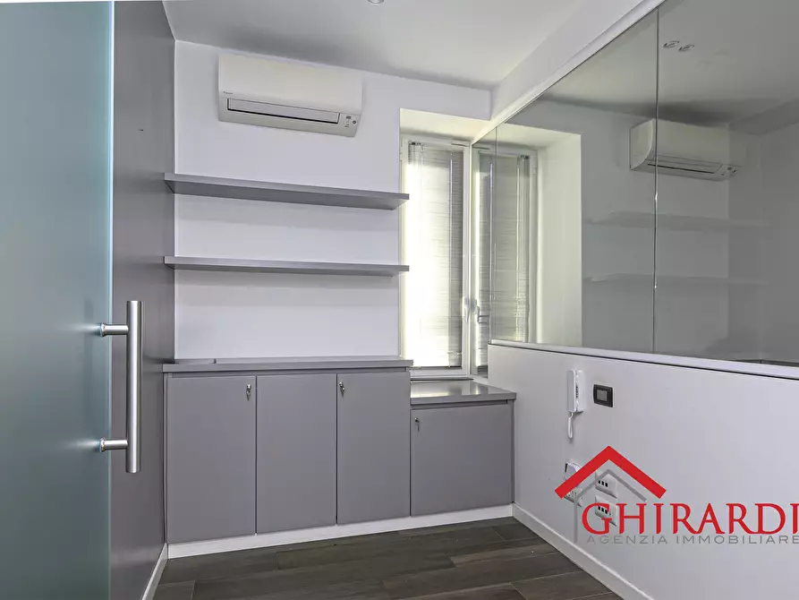 Immagine 6 di Ufficio in affitto  in Via Ciro Menotti 51 a Genova