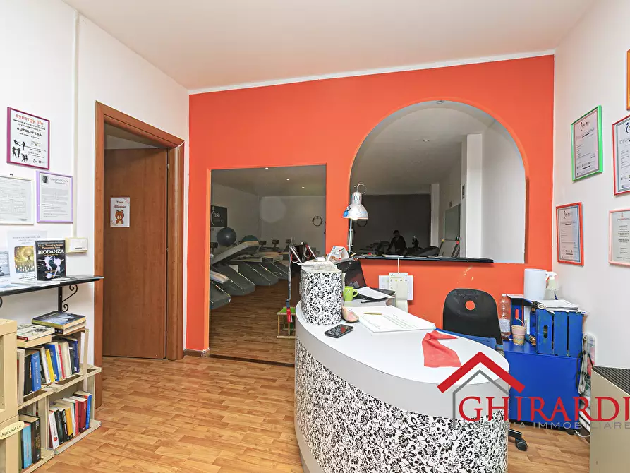 Immagine 23 di Locale commerciale in vendita  in BORZOLI 88M a Genova