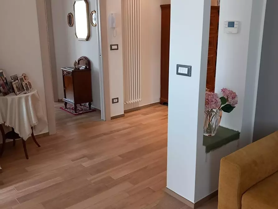 Immagine 11 di Bilocale in affitto  in VIA FOGAZZARO 9 a Genova