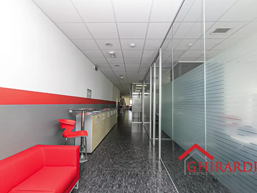 Immagine 36 di Ufficio in vendita  in Via delle Nuove Tecnologie Enrico Albareto 21 a Genova