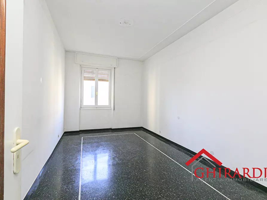 Immagine 15 di Bilocale in vendita  in Via Antonio Sant'Elia 21 a Genova