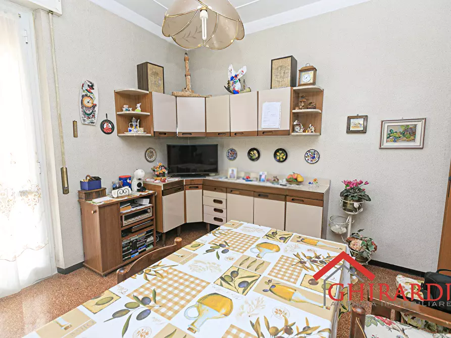 Immagine 13 di Trilocale in vendita  in Via Laviosa 31 a Genova