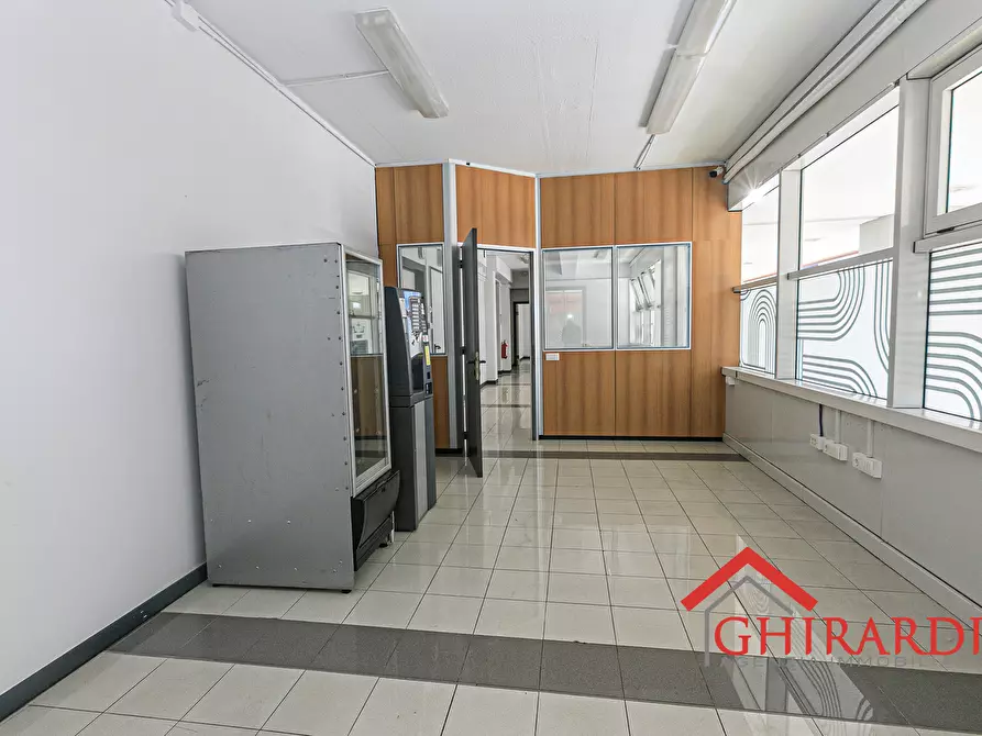 Immagine 10 di Ufficio in affitto  in Via Angelo Scarsellini 119 a Genova