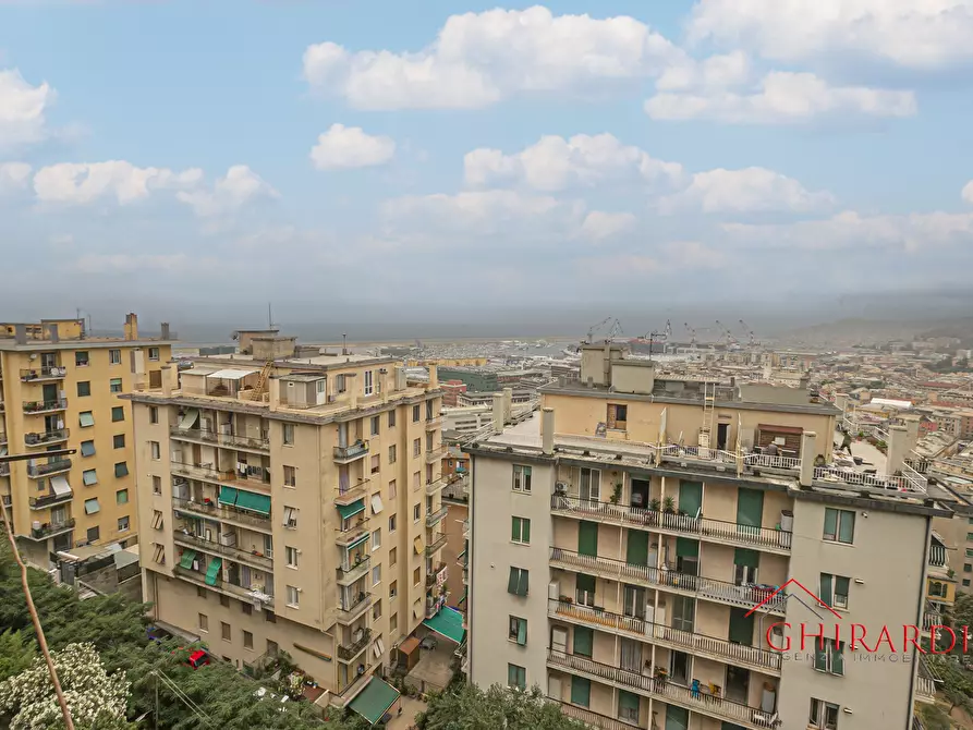 Immagine 30 di Quadrilocale in vendita  in SALITA CAMPASSO SAN NICOLA 56 a Genova