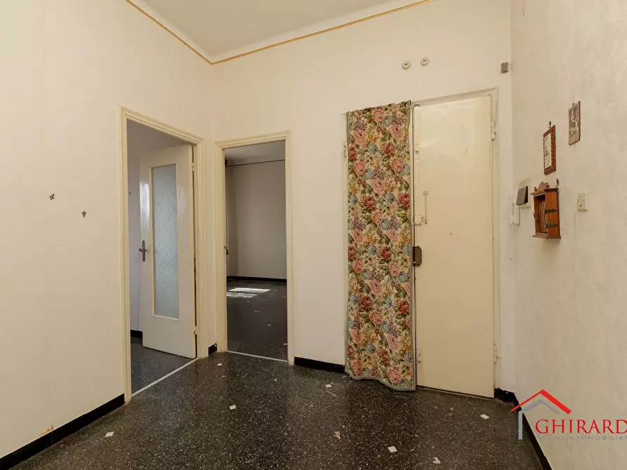 Immagine 4 di Trilocale in vendita  in Via Sant'Alberto 61A a Genova
