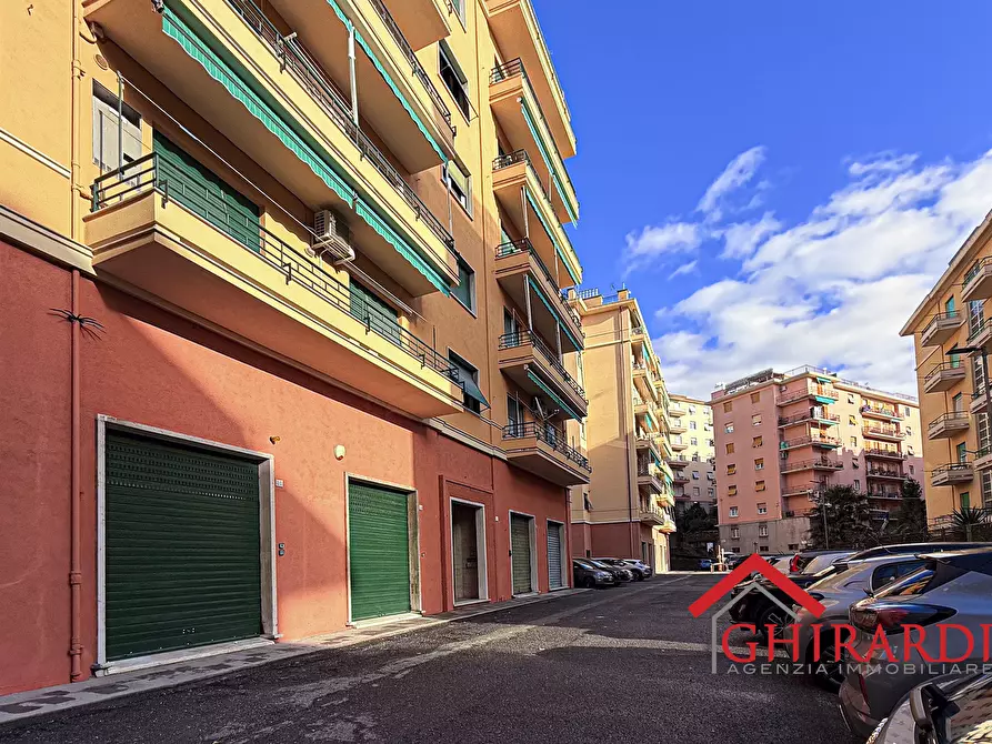 Immagine 17 di Trilocale in vendita  in VIA GIAN PIETRO SERY 14A a Genova
