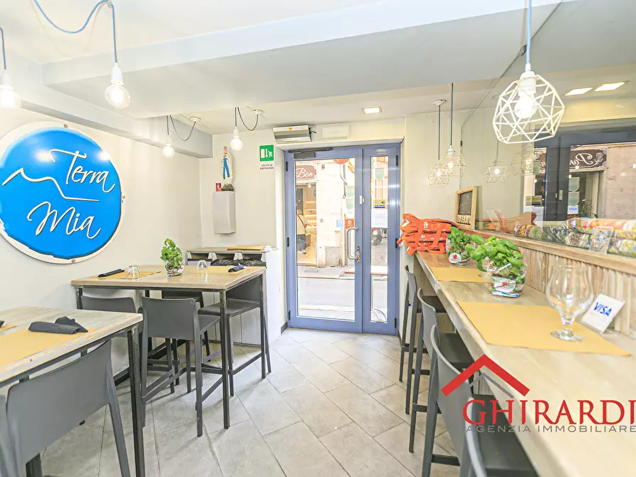 Immagine 1 di Pizzeria / Pub in vendita  in VIA D'ANDRADE a Genova