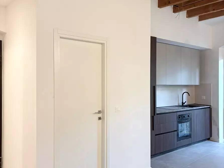 Immagine 8 di Bilocale in affitto  in Via Chiaravagna 19 a Genova