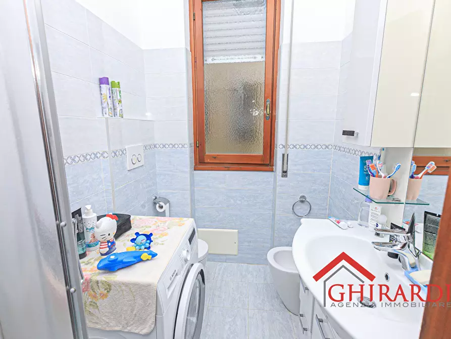 Immagine 24 di Quadrilocale in vendita  in VIA DELL'ALLORO 7 a Genova