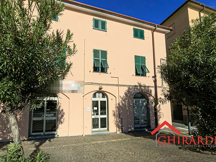 Immagine 44 di Showroom in affitto  in VIA PRA' 5 a Genova