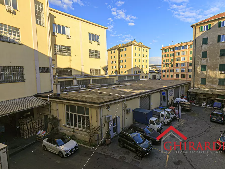 Immagine 49 di Quadrilocale in vendita  in VIA W. FILLAK 26 a Genova