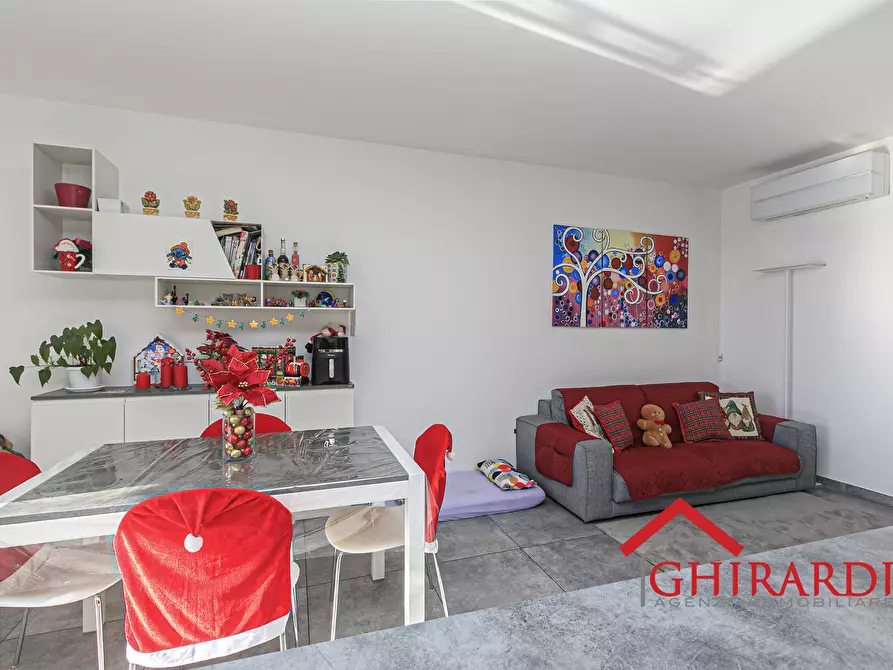 Immagine 13 di Trilocale in vendita  in VIA CIBRARIO SC B 33 a Genova