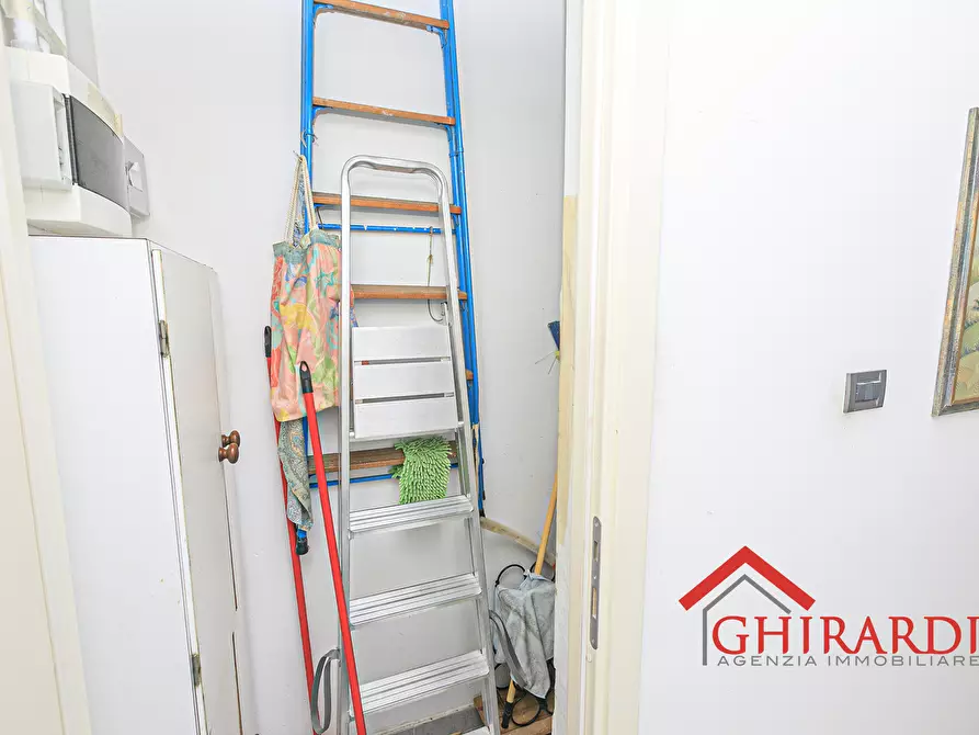 Immagine 20 di Bilocale in vendita  in VIA GINO CAPPONI 11 a Genova