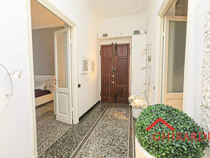 Immagine 6 di Pentalocale in vendita  in PIAZZA BONAVINO 11 a Genova