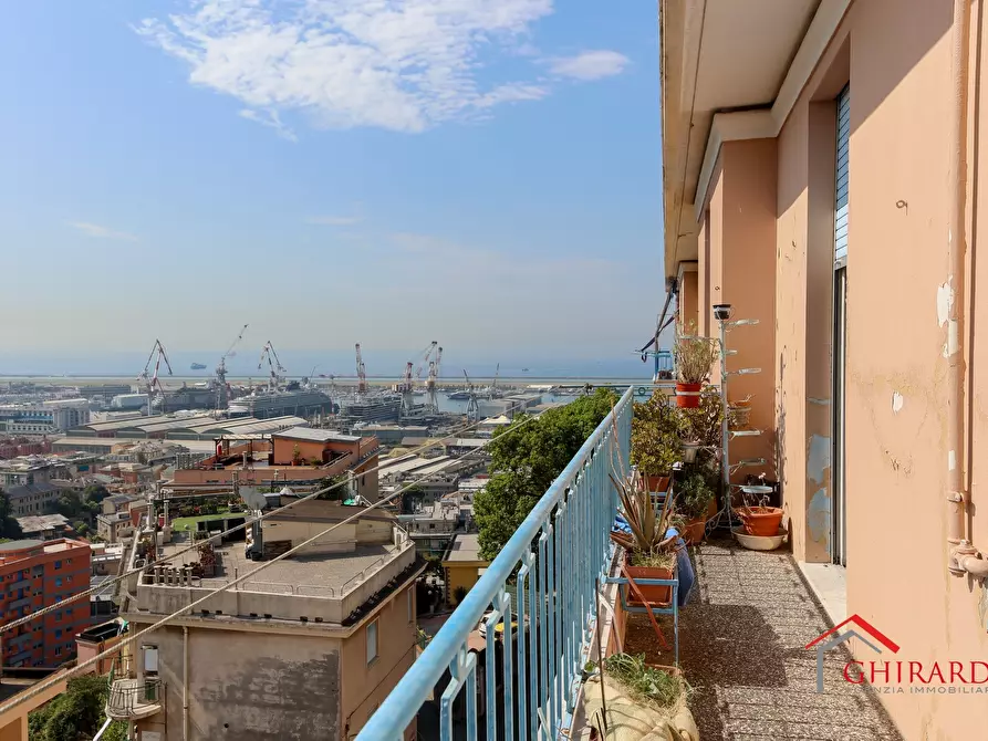 Immagine 24 di Trilocale in vendita  in Via Sant'Alberto 61A a Genova