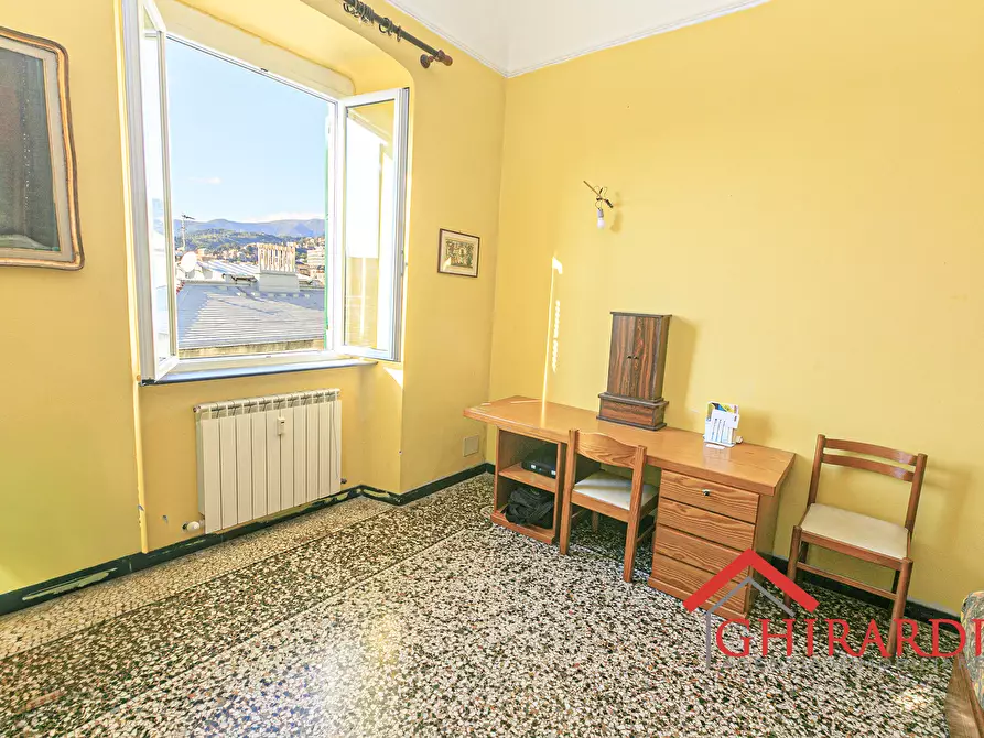Immagine 18 di Trilocale in vendita  in VIA CHIARAVAGNA 7 a Genova