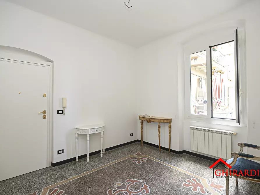 Immagine 4 di Trilocale in affitto  a Genova