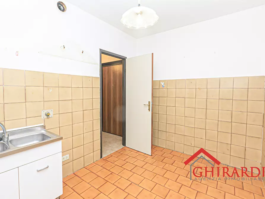 Immagine 13 di Trilocale in vendita  in VIA BORZOLI 54B a Genova