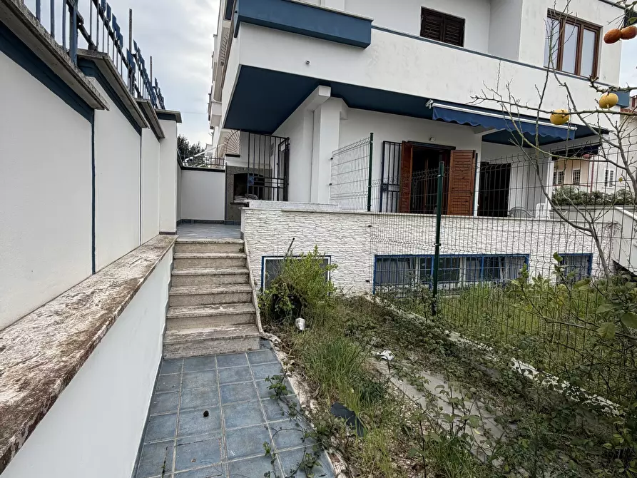 Immagine 20 di Casa indipendente in vendita  in Viale stella Marina 127b a Anzio