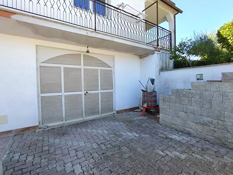 Immagine 10 di Casa bifamiliare in vendita  in Via Mentana 9 a Nettuno