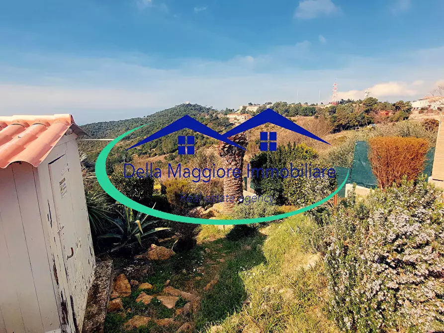 Immagine 8 di Porzione di casa in vendita  in via di quercianella a Livorno