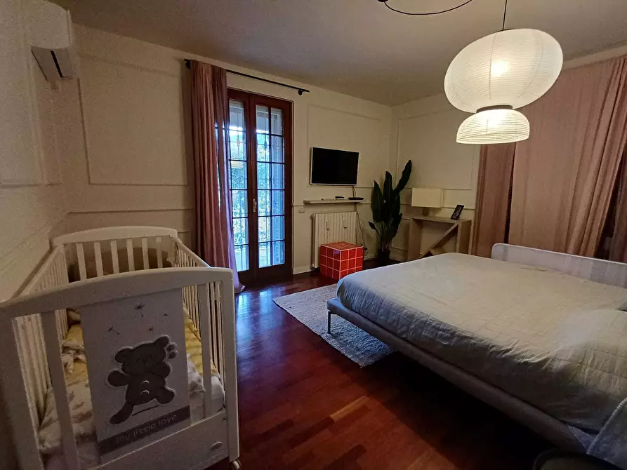 Immagine 15 di Casa bifamiliare in vendita  a Livorno