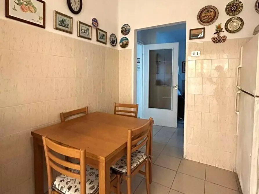 Immagine 7 di Pentalocale in vendita  a Livorno