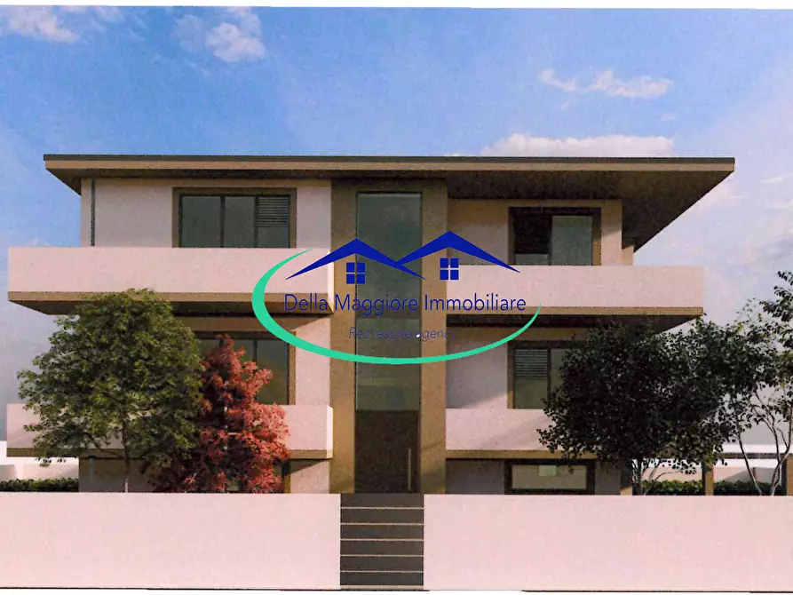 Immagine 2 di Appartamento in vendita  a Livorno