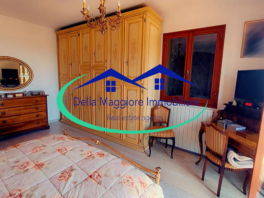 Immagine 28 di Porzione di casa in vendita  in via di quercianella a Livorno