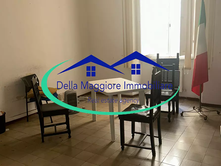 Immagine 21 di Appartamento in vendita  a Livorno