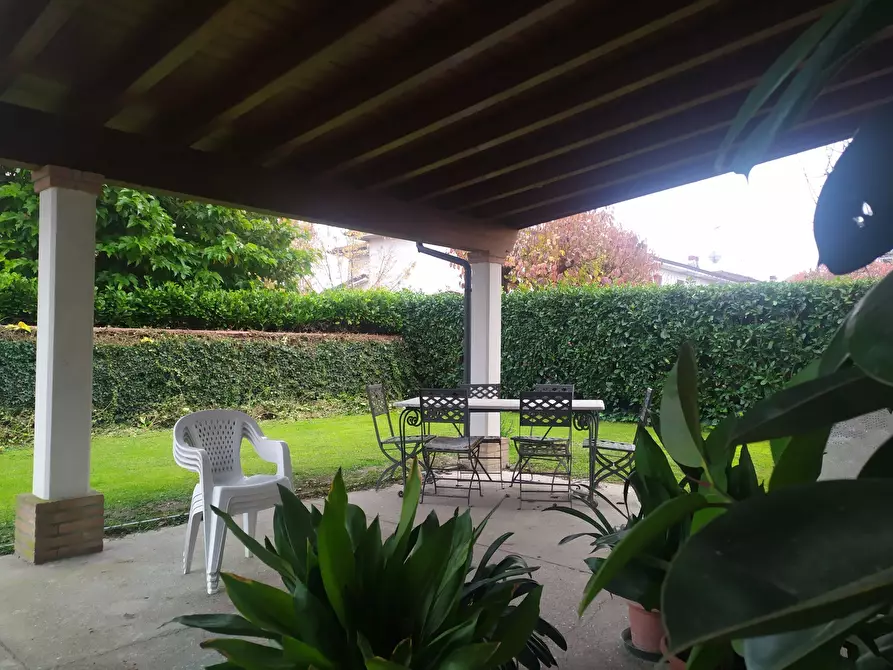 Immagine 3 di Casa indipendente in vendita  a Sabbioneta