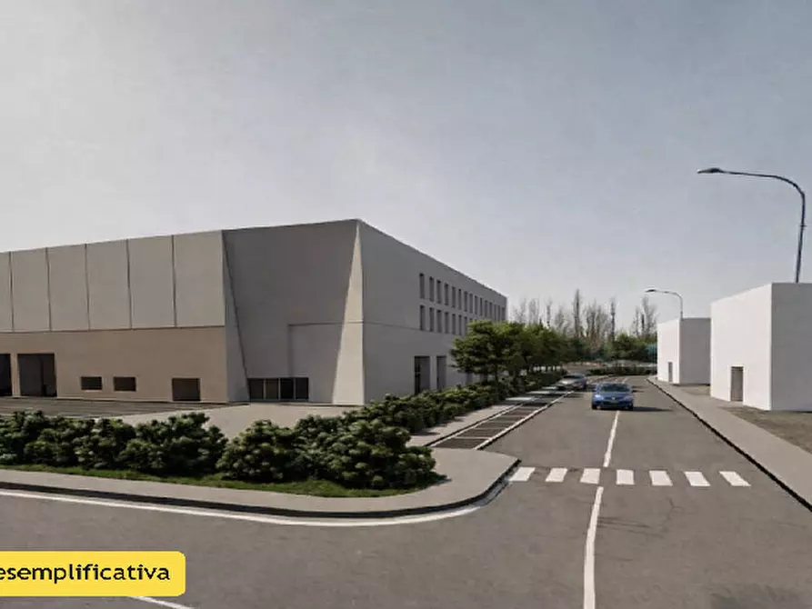 Immagine 2 di Terreno industriale in vendita  a Parma