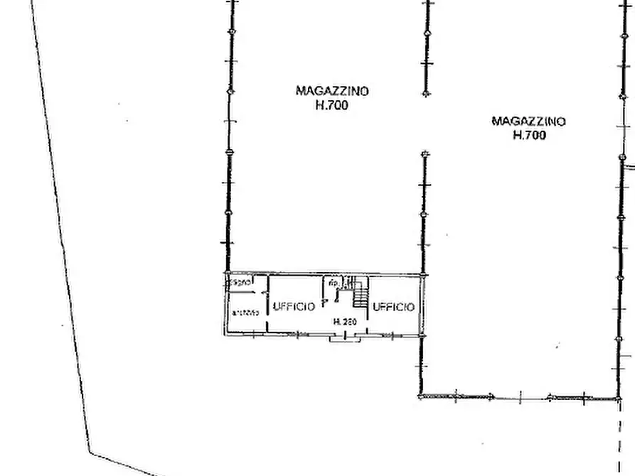 Immagine 10 di Attività artigianale in vendita  a Parma