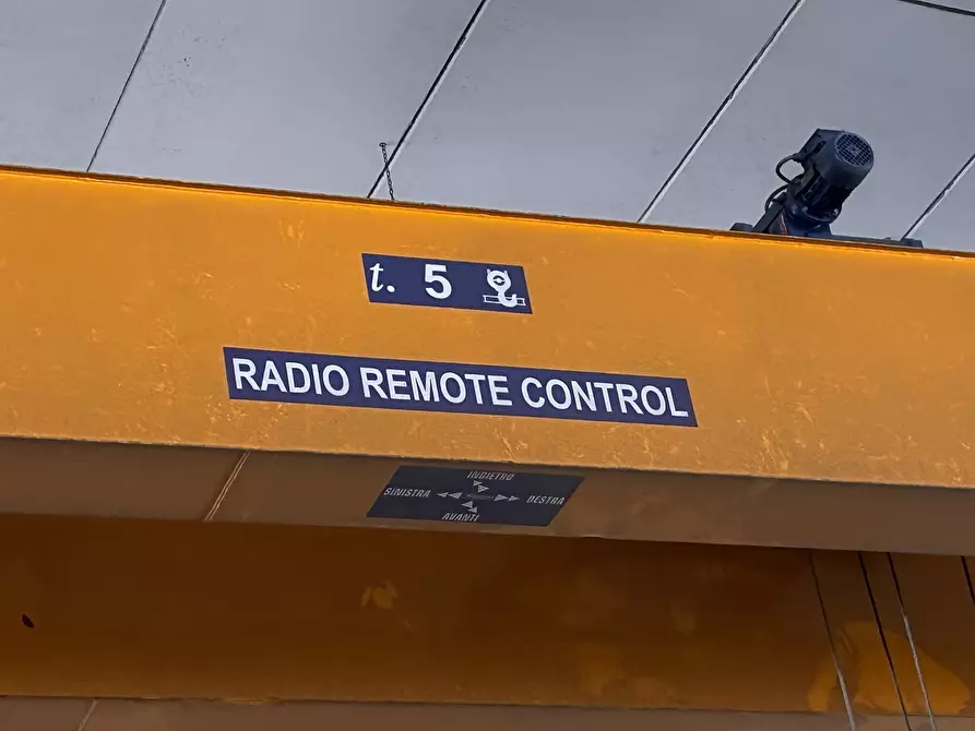 Immagine 4 di Attività artigianale in affitto  a Parma