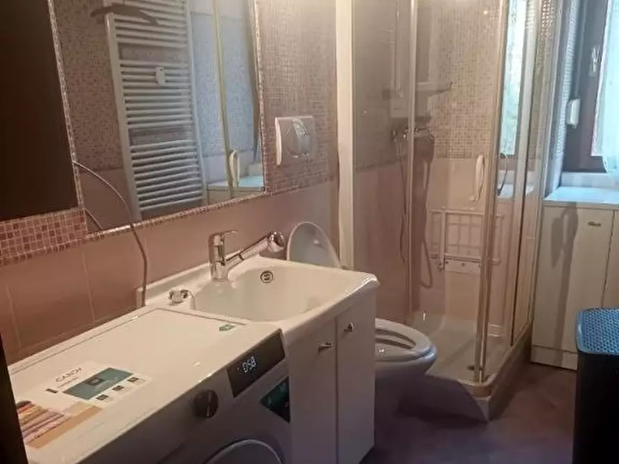 Immagine 2 di Stanza singola in affitto  a Trento