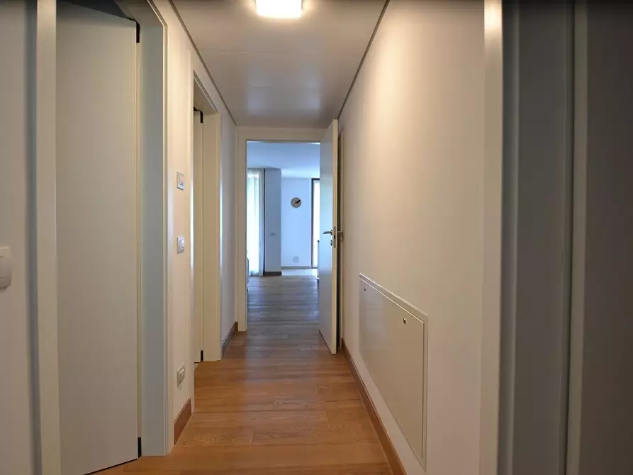 Immagine 7 di Trilocale in vendita  in Viale della Costituzione 1 a Trento