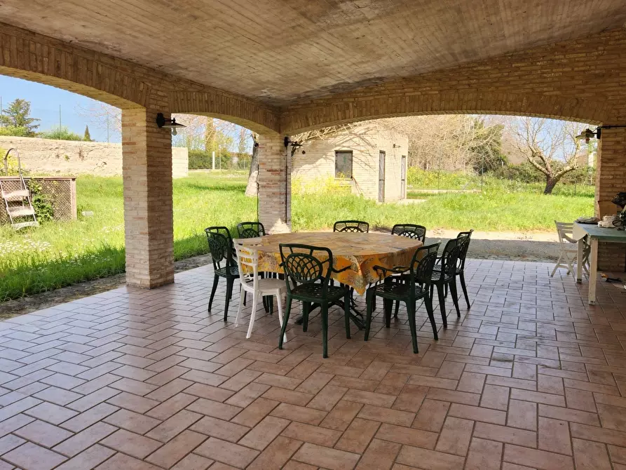 Immagine 2 di Rustico / casale in vendita  a Recanati