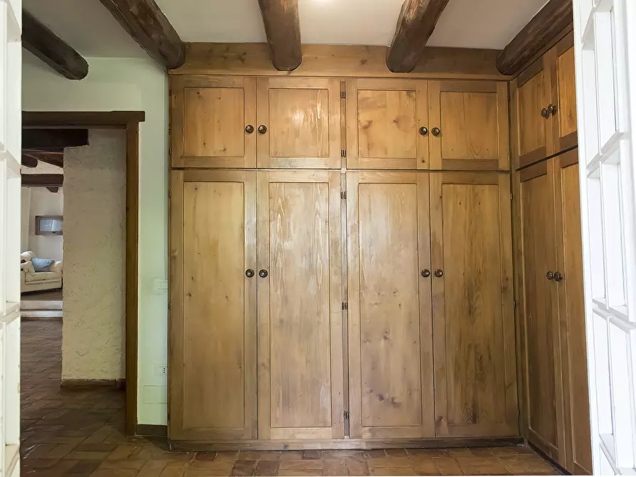 Immagine 34 di Rustico / casale in vendita  in OFFAGNA a Offagna