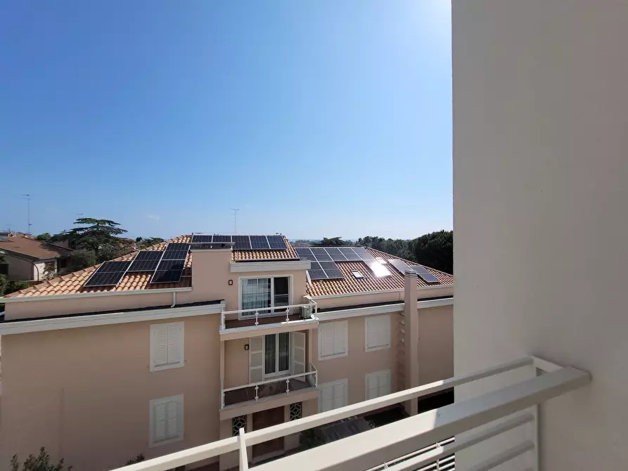 Immagine 7 di Attico in vendita  in Viale Villa eugenia snc a Civitanova Marche